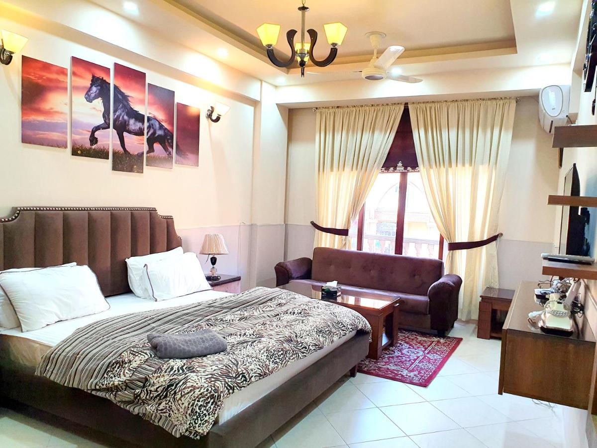 Luxurious Landing Apartments & Suites Bahria Town Rawalpindi Dış mekan fotoğraf